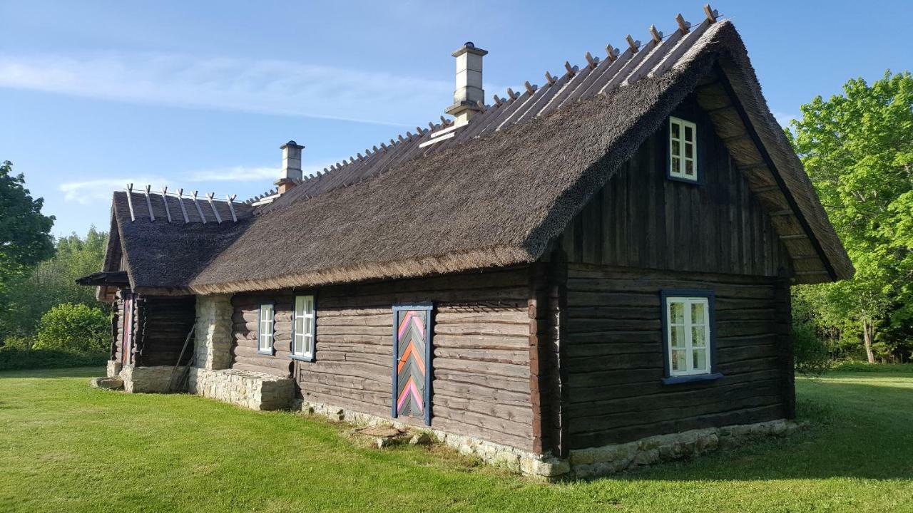 Sihi Country House Hiievalja Exterior photo